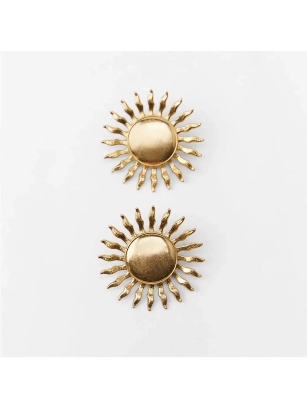 New in Box Zara Summer Sunburst Sunflower Oversized Earring New in Box Gold Tone - Picture 3 of 11